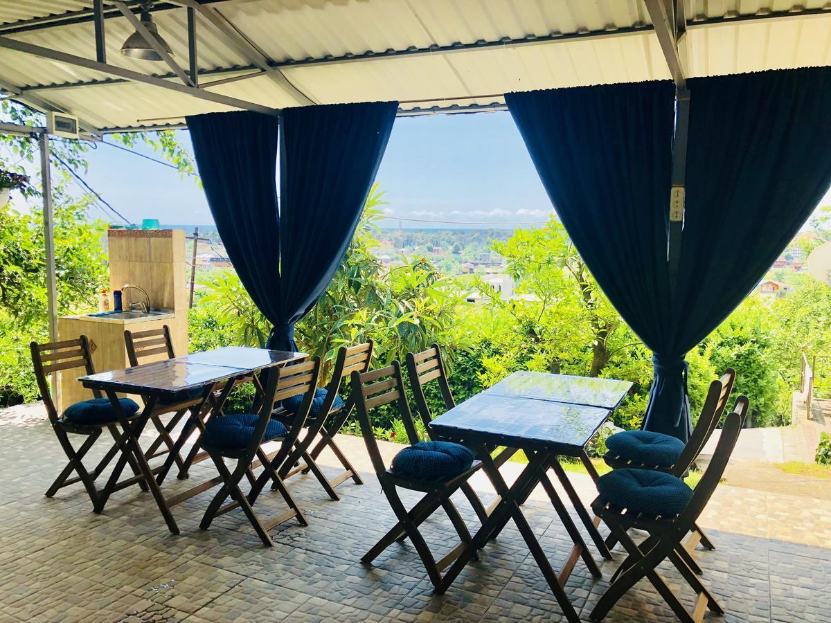 Guest House Panorama Pizunda Exterior photo